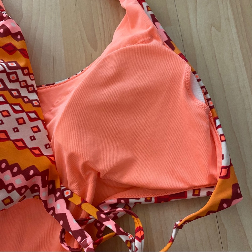 Aerie NWOT Side Cut Out Monokini - Picture 9 of 10
